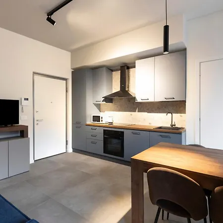 Moderno Monolocale Con Aria Condizionata In Centro Apartmán *